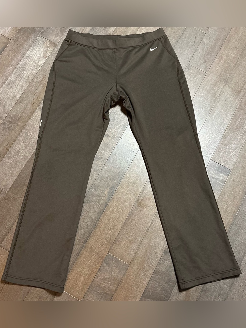 Nike Dri-FIT Yoga Pants Women’s L Brown Fleece Lined Bootcut Stretch Athletic